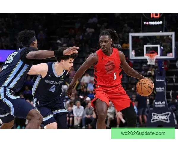 霍勒迪创开拓者队史纪录 12助攻0失误成最年长达成者